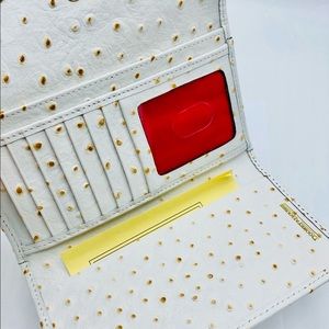 Dooney & Bourke Bags - Dooney & Bourke Wallet Dooney & Bourke Bags - Dooney & Bourke Wallet